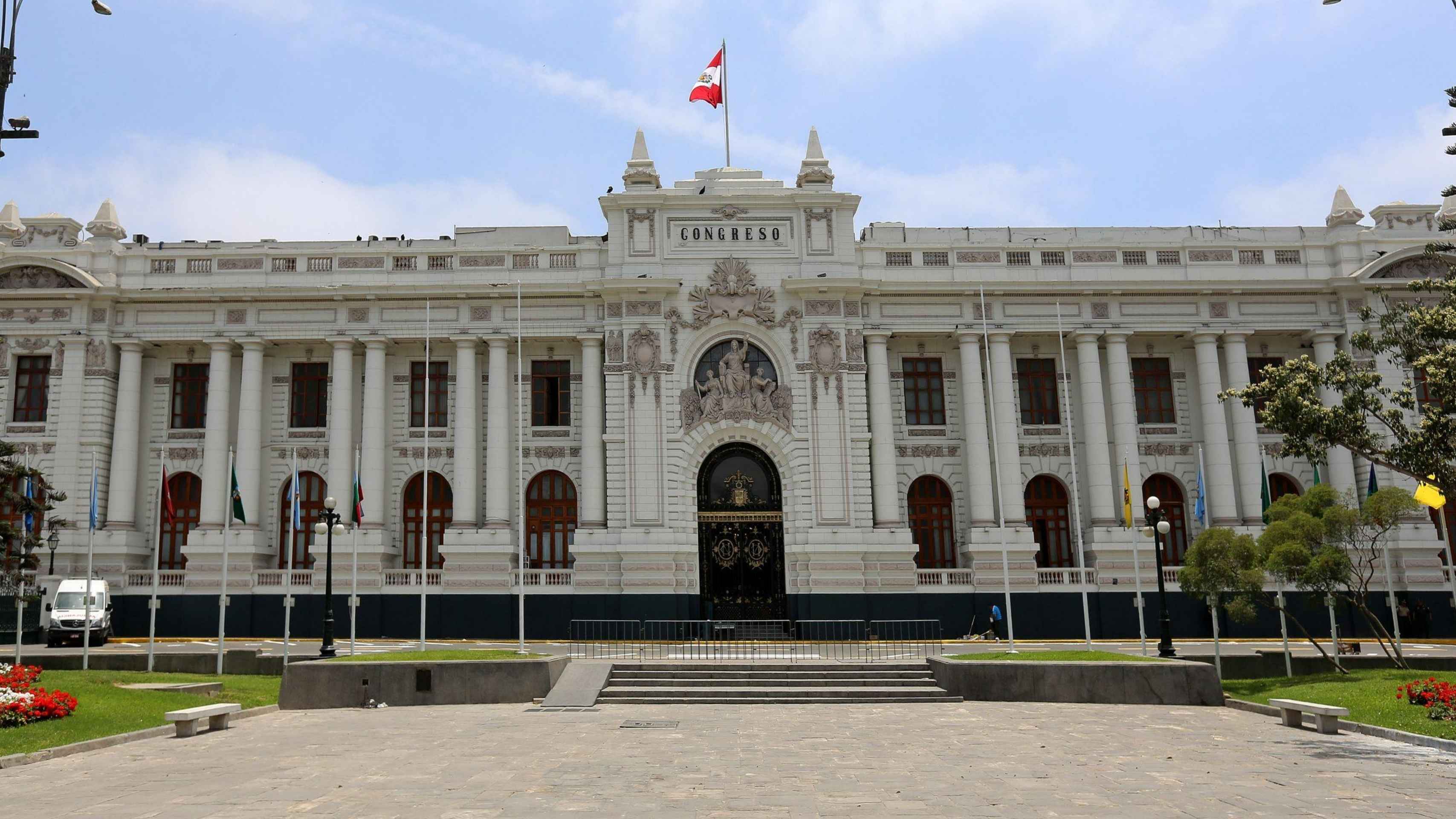 Mandato popular viene con premio, 222 millones de soles para los partidos del Congreso